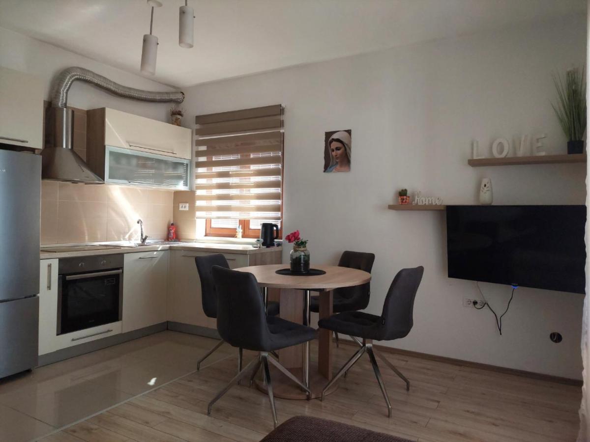 Apartments Stipe Biograd Na Moru Exterior photo