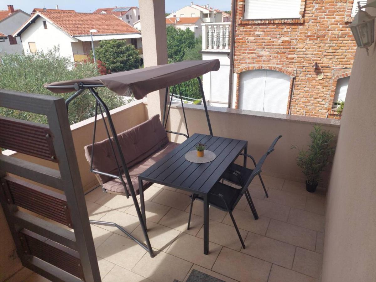 Apartments Stipe Biograd Na Moru Exterior photo
